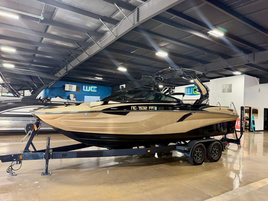 2022 Centurion FI23, photo 2 of 18